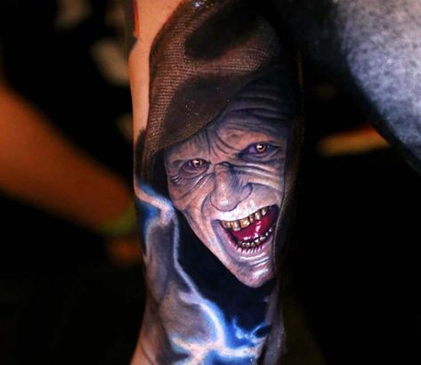 Emperor Palpatine tattoo by El Mori Tattoo Star Wars Tattoo Sleeve, Star Wars Makeup, Leia Star Wars, Emperor Palpatine, World Tattoo, Star Wars Tattoo, 3d Tattoos, Star Wars Images, Tattoos Gallery