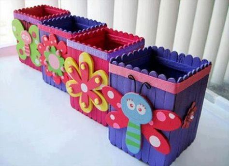 (1) Simple do it yourself craft ideas - Gallery Popsicle Stick Art, Ice Cream Stick Craft, Diy Popsicle, Popsicle Crafts, Pop Stick, Stick Art, Diy Bricolage, Popsicle Stick Crafts, Childrens Crafts