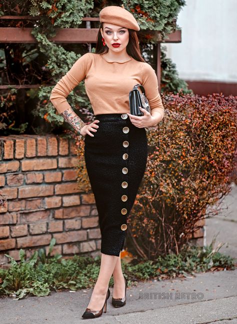 Beige And Black Outfit, 50s Pencil Skirt, Pencil Dress Pattern, Side Button Skirt, Flirty Fashion, Boucle Skirt, 50s Outfits, Black Glamour, Retro Looks