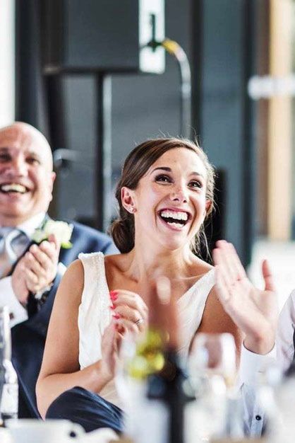 Make your daughter's wedding guests laugh by cracking a few dad jokes in your father of the bride speech Wedding Jokes For Speech, Father Of The Bride Speech Ideas, Wedding Toast Speech, Father Of The Bride Speech, Toast Speech, Funny Stories To Tell, Bride Speech, Planning Hacks, Wedding Speeches