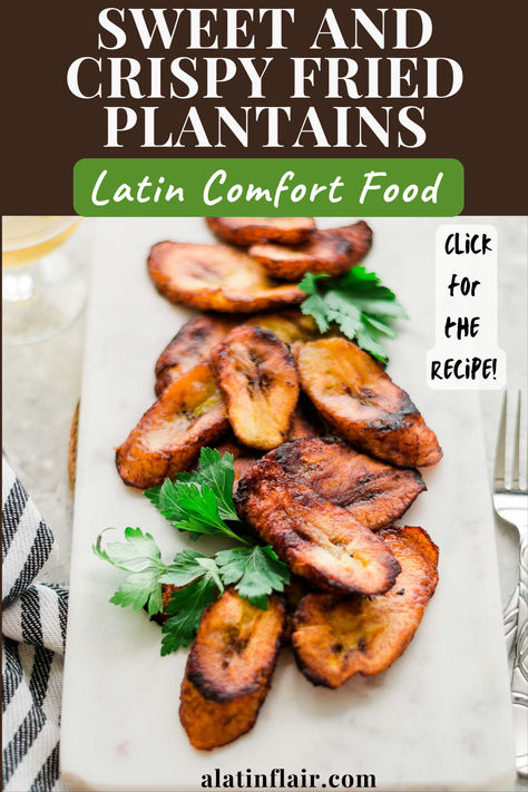 Discover how to make SWEET AND CRISPY FRIED PLANTAINS that are golden on the outside and tender on the inside! Perfect as a side dish, snack, or dessert, these CARAMELIZED PLANTAINS are pure LATIN COMFORT FOOD and a must-try for any meal. Ready in minutes! 🍽️ CLICK FOR THE RECIPE! 🍽️ Latin Appetizers, Caramelized Plantains, Fried Sweet Plantains, Sweet Fried Plantains, Sweet Plantains, Fried Plantains, Plantain Recipes, Ripe Plantain, Seasonal Salad