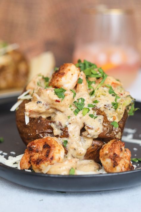 Alfredo Baked Potato, Potato Recipes Bbq, Shrimp Baked Potato Recipe, Loaded Shrimp Baked Potato, Stuffed Potato Recipes, Shrimp Baked Potato, Chili Baked Potato, Cajun Cream Sauce, Panini Recipes Chicken