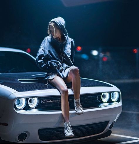 Cars Photoshoot Ideas, Dodge Challenger Photoshoot, Car Woman Aesthetic, Dodge Charger Photoshoot, Cool Car Photoshoot, Two Car Photoshoot, Car Photography Poses Women, Challenger Photoshoot, Car Girl Wallpaper