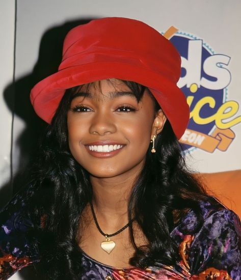 Tatyana Ali 90s Outfit, Cute 90s Outfits Black Women, Tatyana Ali 90s, Cute 90s Outfits, 90s Singers, 90s Outfits Black Women, Ashley Banks Outfits, Black Hair 90s, Tatyana Ali