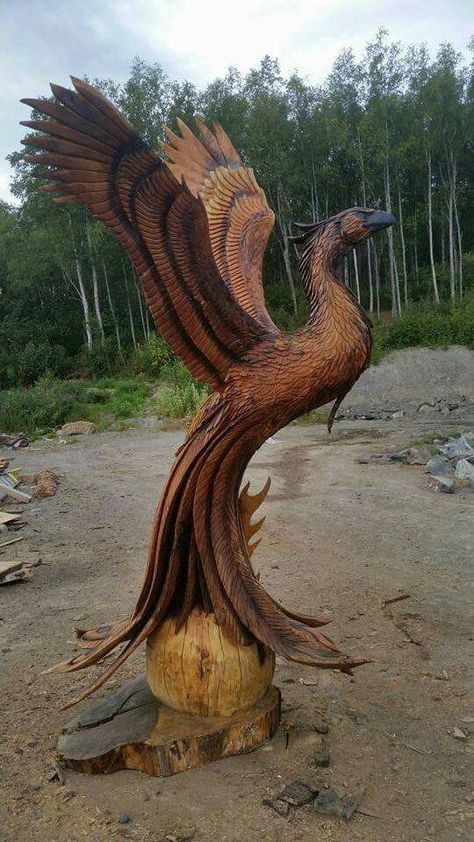 Chainsaw Wood Carving, Woodworking Art, Art Pierre, Tree Carving, Chainsaw Carving, Wood Carver, Unique Trees, Art Carved, Tree Stump