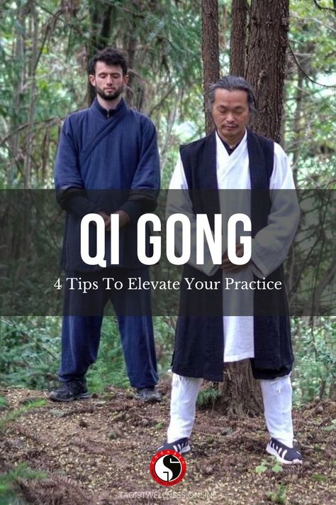 Qigong for beginners: Learn more about Qigong in Tai Chi. Tai Chi for Beginners already involves Tai Chi Qigong. Qigong For Beginners, Ti Chi For Beginners, Taoism Philosophy, Chi Flow, Tai Chi For Beginners, Shiatsu Massage Acupressure, Bruce Lee Pictures, Daily Stretches, Chi Gong