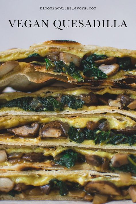 Veggie Quesadilla Recipes, Mushroom Quesadilla, Vegan Cheese Sauce Recipe, Vegan Quesadilla, Vegan Catering, Longevity Recipes, Vegan Party Food, Quesadilla Recipe, Vegan Cheese Sauce