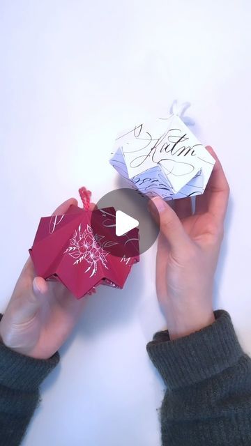 Christmas Calligraphy, Paper Cranes, Calligraphy Practice, Folding Origami, Folded Paper, Calligraphy, Christmas Ornaments, Christmas