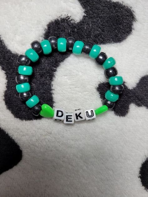 Made by Colón My Hero Academia Deku, Kandi Bracelets, Trending Videos, My Hero, Hero Academia, My Hero Academia, Bracelet, Beads