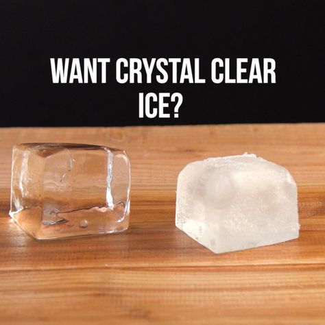 Crystal Clear Cocktail Ice want crystal clear ice comparison cloudy Fancy Ice Cubes, Ice Video, Flower Ice Cubes, Cocktail Trends, Fancy Ice, Whiskey Ice, Floral Ice, How To Make Crystals, Flower Ice