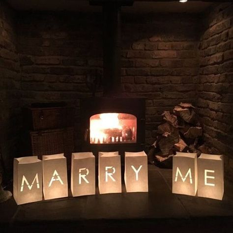 Engagement Proposal Ideas, Cute Proposal Ideas, Contemporary Candles, Proposal Pictures, Candle Bags, Paper Candle, Event Planning Tips, Romantic Proposal, Engagement Proposal