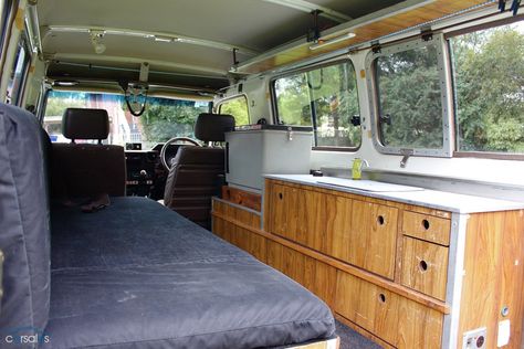 Troop carrier kitchen and lounge Land Cruiser Camper, Toyota Camper, Diy Caravan, Troop Carrier, Defender Camper, Land Cruiser 70 Series, Suv Camper, Suv Camping, Overland Truck