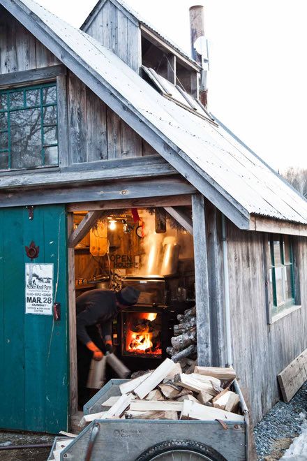 Sugar Shack Plans, Maple Syrup Evaporator, Maine Aesthetic, Canada Aesthetic, Maple Sugaring, Frank Edwards, Winter Song, Maple Syrup Recipes, Workspace Ideas