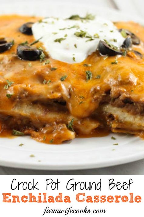 Crock Pot Ground Beef Enchilada Casserole is an easy layered Mexican dish the whole family will love! #crockpot #casserole Enchilada Casserole Crockpot, Ground Beef Enchilada Casserole, Crockpot Enchilada Casserole, Crock Pot Ground Beef, Enchiladas Crockpot, Crockpot Recipes Ground Beef, Casserole Enchilada, Beef Enchilada Casserole, Ground Beef Crockpot Recipes