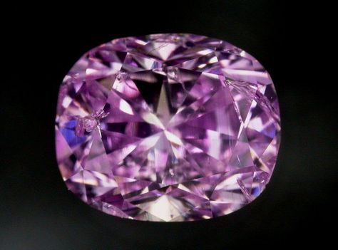 Cushion Cut Purple Diamond Purple Diamond, Rare Gems, Fancy Diamonds, Minerals And Gemstones, Rocks And Gems, Fancy Color Diamonds, Precious Gems, Gems And Minerals, Crystal Gems