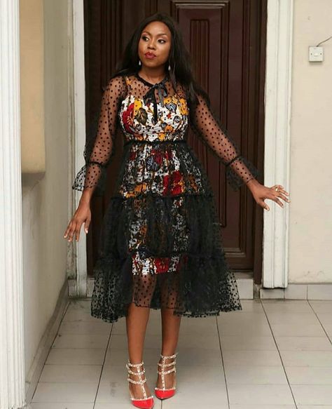 This net Ankara style is so personal Stylish Naija, African Fabric Dress, Ankara Dress Styles, Short African Dresses, African Dresses Modern, African Wear Dresses, African Lace Dresses, African Fashion Ankara, African Fashion Modern