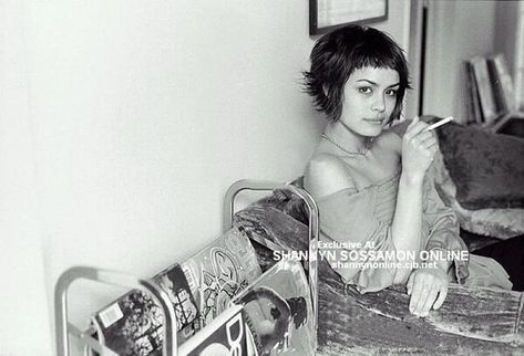 Shannon Sossamon, Shannyn Sossamon, A Woman, Black And White, Hair, White, Black