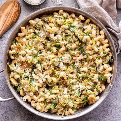 Brussels Sprouts and Ricotta Pasta - Recipe Runner Ricotta Pasta Recipes, Ricotta Sauce, Ricotta Pasta, Winter Comfort Food, Nutrition Labels, Recipe Images, Brussels Sprouts, Vegan Dinners, Brussel Sprouts