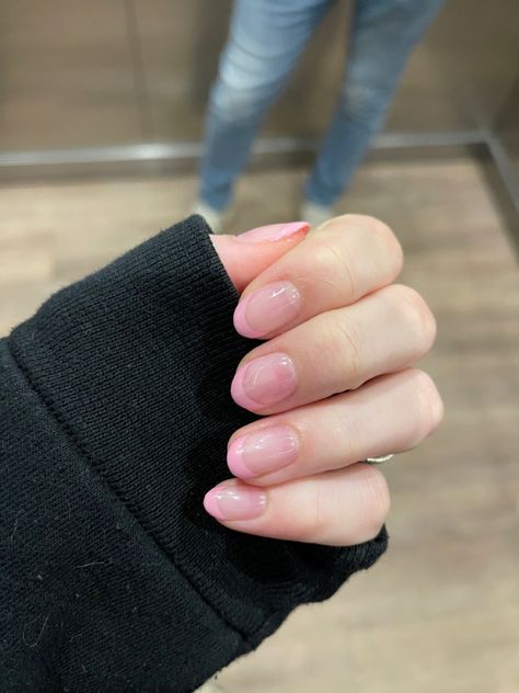 Short Round Pink French Tip Nails, Short Baby Pink French Tip Nails, Really Short French Tips, Simple Pink French Tip Nails, Pink French Short Nails, Pink French Tip Nails Round, Round Almond Nails Short, Pastel Pink French Tip Nails, Short Pink French Nails