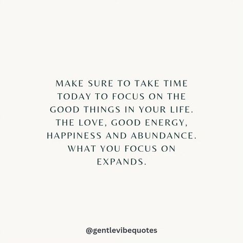 Happy monday! Take a bit of time every day, to focus your energy on the positive things in your life. What you focus on expands. 🩷 Happiness Affirmations, Affirmations Mindset, Uplifting Thoughts, Abundance Quotes, Vibe Quote, Positive Things, Good Energy, Months In A Year, Happy Monday