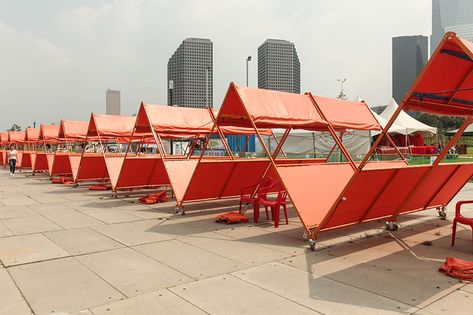 Ephemeral Architecture, Market Tent, Canopy Over Bed, Ikea Canopy, Seoul Night, Exhibition Ideas, Canopy Architecture, Stall Design, Canopy Curtains