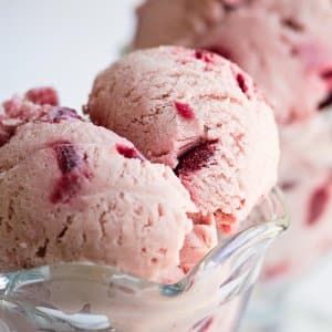 Almond Cherry Ice Cream Recipe | Ashlee Marie - real fun with real food Cherry Ice Cream Recipe, Cherry Recipes Dessert, Almond Ice Cream, Chocolate Ice Cream Recipe, Cherry Ice Cream, Ice Cream Maker Recipes, Making Homemade Ice Cream, Homemade Ice Cream Recipes, Cherry Almond