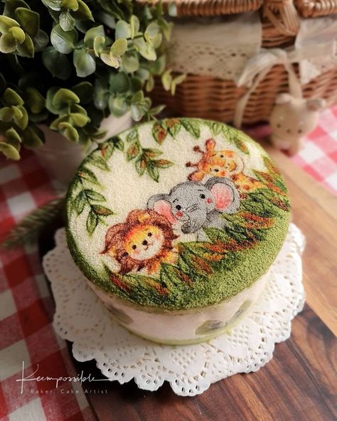 Animal Safari Cake, Orange Roll Cake, Safari Cake, Patterned Cake, Safari Cakes, Beautiful Cake Designs, Animal Safari, Cake Decorating Frosting, Painted Cakes