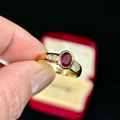 Just in, we have this circa 1980’s Ruby & Diamond engagement/anniversary ring set in 18K yellow gold. When we first got this ring, we had thoughts of redesigning it, because look at that Ruby. 🤩 …but then we figured with the resurgence of yellow gold bezel settings, we may as well leave this ring as is. The value on this ring based on the Ruby is a bit more than what we anticipated, so we decided to move along the win to our clients and offer it for 50% off, from $10,000 to $5,000. The ... Anniversary Ring Set, Move Along, Ruby Diamond, Engagement Anniversary, Anniversary Ring, Bezel Setting, Anniversary Rings, Ring Set, Ring Sets