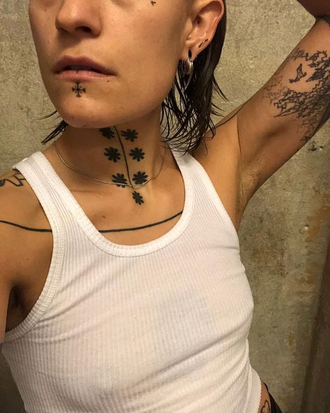 Pauli on Instagram: “Love how my neck tattoo by @brody_polinsky and @zid.visions goes so well together with the line by @crooked_gun and the little handpoked…” Linework Neck Tattoo, Tattoo Line Work, Lines Tattoo, Tattoo Line, Neck Lines, Stick N Poke, Neck Tattoos, Line Work, Neck Tattoo