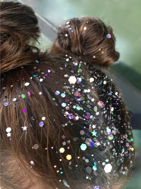 space buns and glitter roots hair @chloehickss Glitter Roots Hair, Half Bun Hairstyle, French Braided Bangs, Rave Hairstyles, Cute Hairstyle Ideas, Half Bun Hairstyles, Glitter Roots, Space Hair, Half Bun