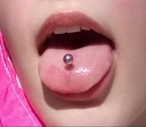 Cute Tounge Peircings, Tounge Piercings Aesthetic, Tongue Piercing Aesthetic, Natural Hair Mask, Facial Piercings, Cute Piercings, Tongue Piercing, Face Wrinkles, Tongue Rings