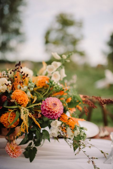 Photo Movement, Farm Fest, Virgo Aesthetic, Harvest Dress, Harvest Wedding, Wedding Planner Guide, Colors Of Autumn, Woodsy Wedding, Ethereal Aesthetic