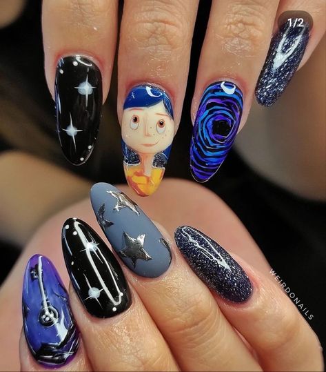 Nails Coraline, Halloween Nails Designs, Halloween Acrylic Nails, Punk Nails, Anime Nails, Casual Nails, Pretty Gel Nails, Cute Gel Nails, Unique Acrylic Nails