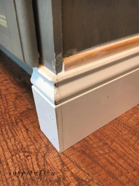 how to add molding to cabinets -- caulking Kickplate Under Cabinets, Kitchen Cabinet Molding, Kitchen Credenza, Kitchen Island Makeover, Cabinet Molding, Kitchen Cabinet Trends, Painting Kitchen, Kitchen Redo, Painting Kitchen Cabinets