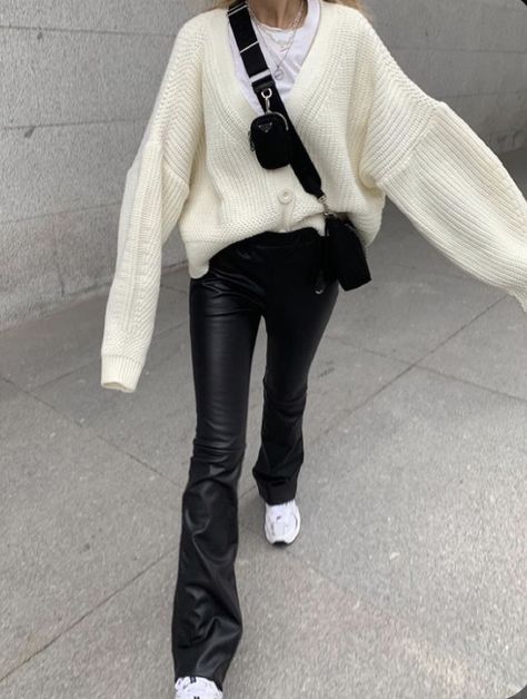 Trendy Outfits 2020, Neue Outfits, Looks Street Style, Winter Trends, Mode Inspo, 가을 패션, Fashion Streetwear, Mode Vintage, Fashion 2020