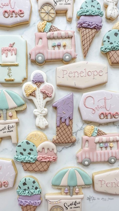 Sweet One Cookies, Ice Cream Birthday Party Theme, Birthday Sugar Cookies, Donut Themed Birthday Party, First Birthday Cookies, Ice Cream Birthday Cake, Royal Iced Cookies, Pastel Birthday, Cookies Theme