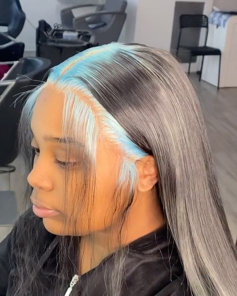 Hairriloves™ on Instagram: “@thecartiereffect 😍 #babyblue what y’all think? | Tag someone who would love this & Follow @hairriloves for more hair ideas.…” Color Roots Black Hair, Colored Roots With Black Hair, Black Hair Wigs, Sew In Wig, Natural Hair Bun Styles, Hair Icon, Frontal Hairstyles, Colored Wigs, Hair Color For Black Hair