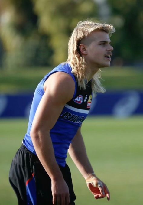 Australian Mullet Men, Men’s Mullets Straight Hair, Mallet Haircut Men, Australia Mullet, Aussie Mullet, Blonde Mullet Man, Bailey Smith, Athletic Mullet, Mens Haircuts Short Hair