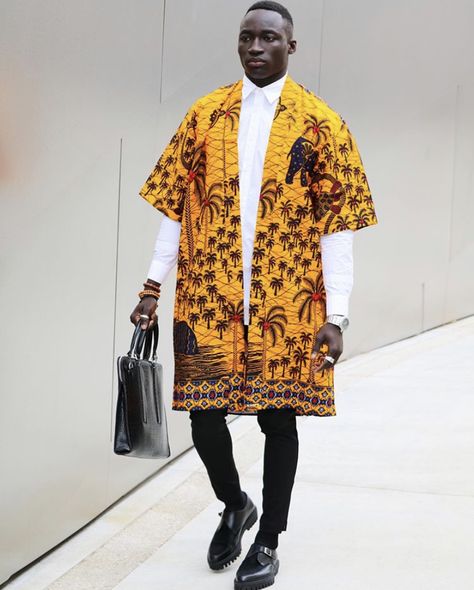 South Fashion, Choir Uniforms, Africa Print, Africa Clothing, Afro Fashion, Afrocentric Fashion, Male Kimono, Black Men Fashion Casual, Moana Birthday