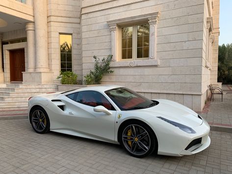 Ferrari 488 GTB white White Ferrari Aesthetic, White Luxury Cars, White Sports Cars, Ferrari White, Ferrari Luxury, Ferrari 488 Gtb, White Ferrari, Car Organization, Aesthetic Cool