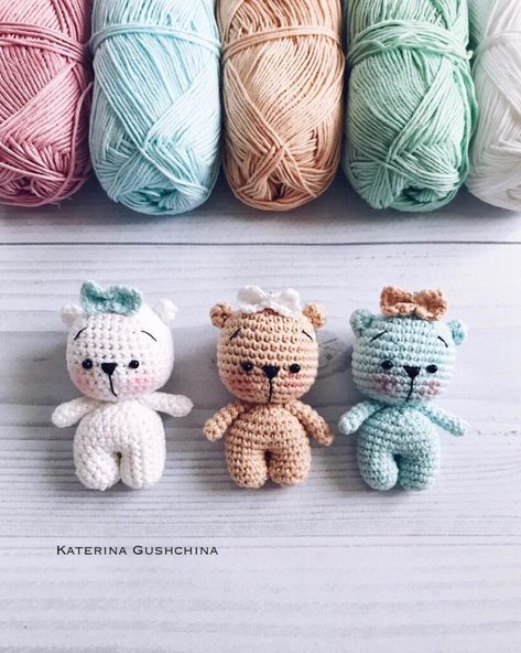 Bear Crochet Pattern, Crochet Free Patterns, Tiny Teddies, Crochet Teddy Bear Pattern, Confection Au Crochet, Bear Crochet, Pola Amigurumi, Crochet Teddy Bear, Crochet Amigurumi Free