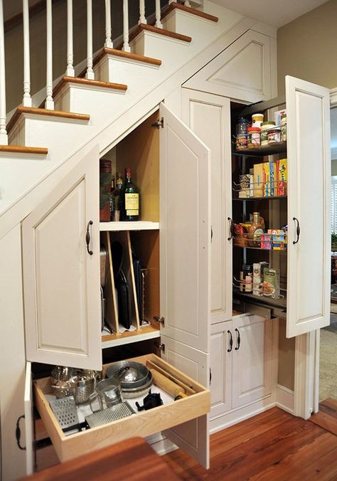 Kitchen Cabinets Under Stairs, Under The Stairs Storage, Living Room Under Stairs, Cabinet Under Stairs, Kitchen Under Stairs, Under Stairs Pantry, Under Stairs Storage Solutions, Room Under Stairs, تحت الدرج