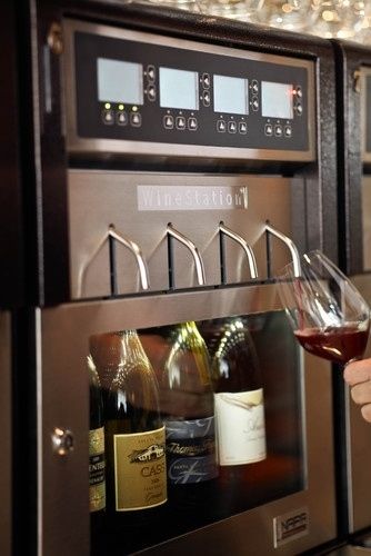 A Kitchen Wine Station | 27 Things That Definitely Belong In Your Dream Home.. Oh My Flippin' Goodness..how awesome! Realtor Ideas, Wine Station, Major Kitchen Appliances, Wine Dispenser, Desain Pantry, Kitchen Appliance, Dream Kitchen, My Dream Home, Kitchen Gadgets