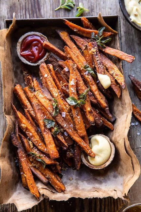 Half Baked Harvest Sweet Potato, Parmesan Sweet Potato Fries, Homemade Sweet Potato Fries, Salad Appetizer Cups, Baked Sweet Potato Fries, Half Baked Harvest Recipes, Spicy Aioli, Whats Gaby Cooking, Yummy Sweet Potatoes