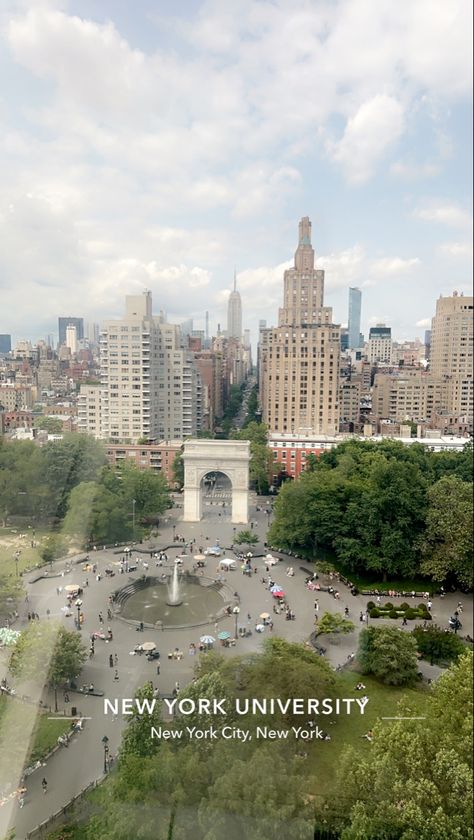 Nyu College Aesthetic, New York University Campus, Nyu Campus Aesthetic, Scholarship Motivation, New York University Aesthetic, Nyu Student Aesthetic, New York Life Aesthetic, Nyu University, Nyu College