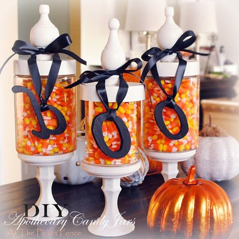 Diy Halloween Candy Jar, Halloween Candy Buffet, Hallowen Crafts, Halloween Candy Crafts, Halloween Candy Jar, Diy Halloween Candy, Hallowen Ideas, Hallowen Costume, Candy Crafts