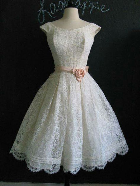 👗 Ballerina Wedding Dress, Ballerina Wedding, Look Retro, Skirt Maxi, Clothing Vintage, Stil Inspiration, Vestidos Vintage, 50s Dresses, 1950s Dress