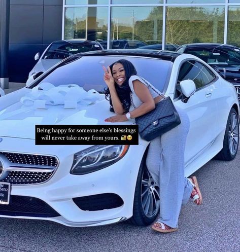 Black Mercedes Benz Aesthetic Girl, 2023 Cars For Women, Amg Benz Cars, Stuff To Put On Your Vision Board, Affordable Cars For Women, New Car Black Women, My Dream Car Mercedes Benz, Dream Car Mercedes Benz, Pretty Cars For Women