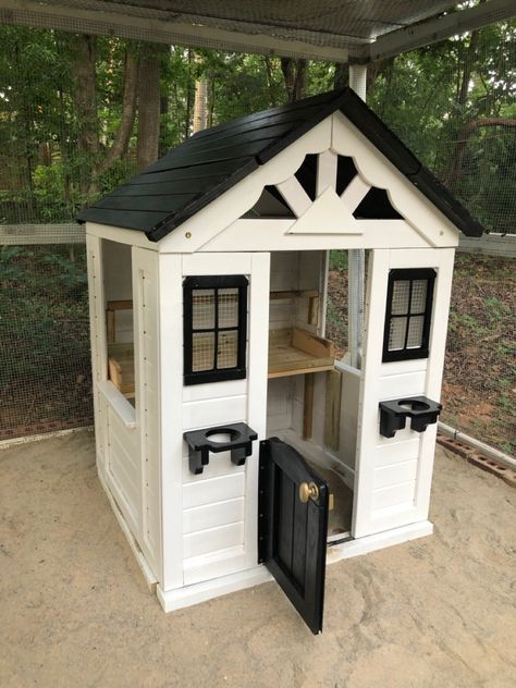 Kids playhouse modifued into a chicken coop.  House bought at Wal-Mart Wendy House Chicken Coop, Diy Chicken Coop From Playhouse, Cubby House Chicken Coop, Playhouse Chicken Coop Little Tikes, Play House Chicken Coop, Diy Cubby House, Playhouse Chicken Coop, Chicken Coop House, Chicken Coop Garden