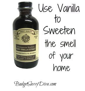 Sweeten the smell of your home It’s an old Realtor’s trick. Put a drop or two of vanilla extract on a lightbulb, turn on the light, and your house will be filled the scent of baked goods in the oven Dishwasher Cleaner, Smelling Good, House Smell Good, Home Budget, House Smell, Painting Painting, Home Scents, House Smells, Diy Cleaning Products